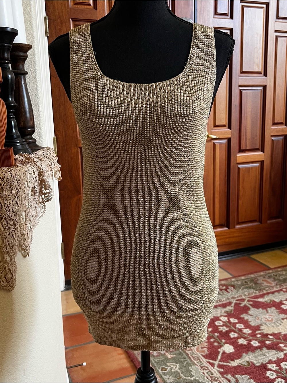 Vintage 80’s Suzelle Gold Shimmer Sleeveless Knit Sweater Tank Top Size M